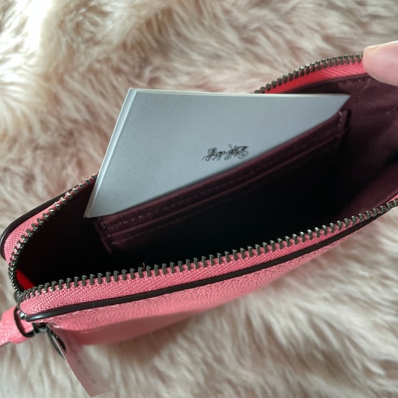 Coach Wrislet coin pouch - Picture 3 of 3